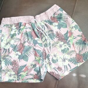 Men's Goodfellow Pink Tropical Floral Swim Shorts with Side & Back Pockets in LG